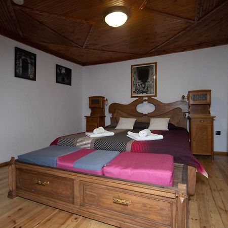 Старата Баkалия The Old Grocery, Guest Rooms Bałczik Zewnętrze zdjęcie