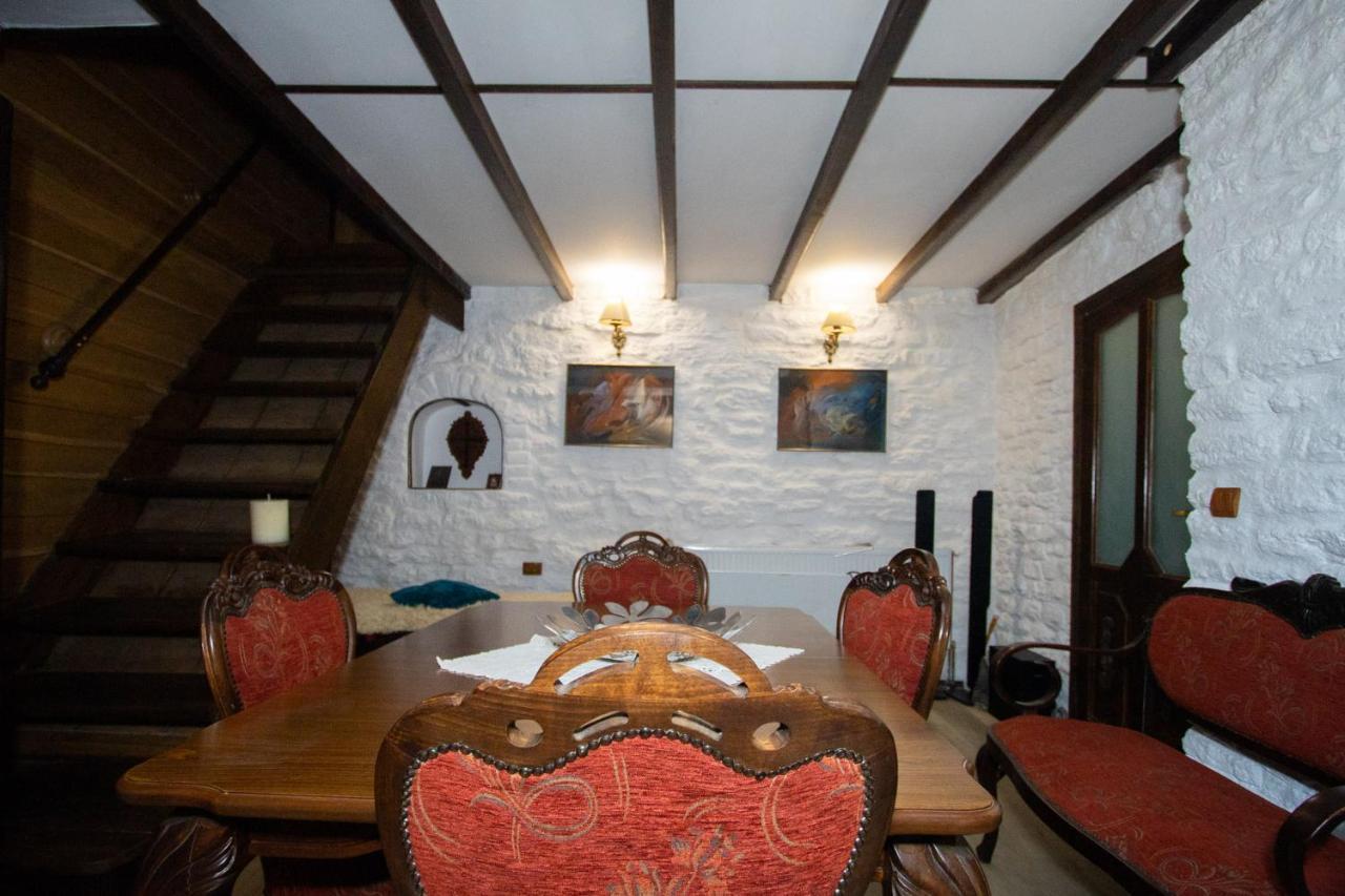 Старата Баkалия The Old Grocery, Guest Rooms Bałczik Zewnętrze zdjęcie