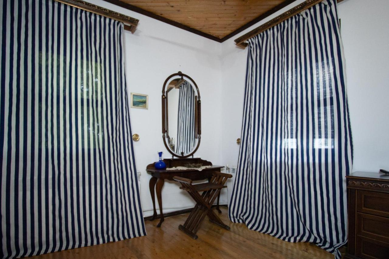 Старата Баkалия The Old Grocery, Guest Rooms Bałczik Zewnętrze zdjęcie