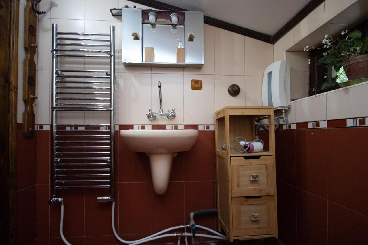Старата Баkалия The Old Grocery, Guest Rooms Bałczik Zewnętrze zdjęcie